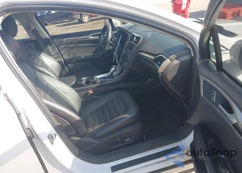 2014 Ford Fusion Se z USA, uszkodzony, nr VIN 3FA6P0H99ER344383